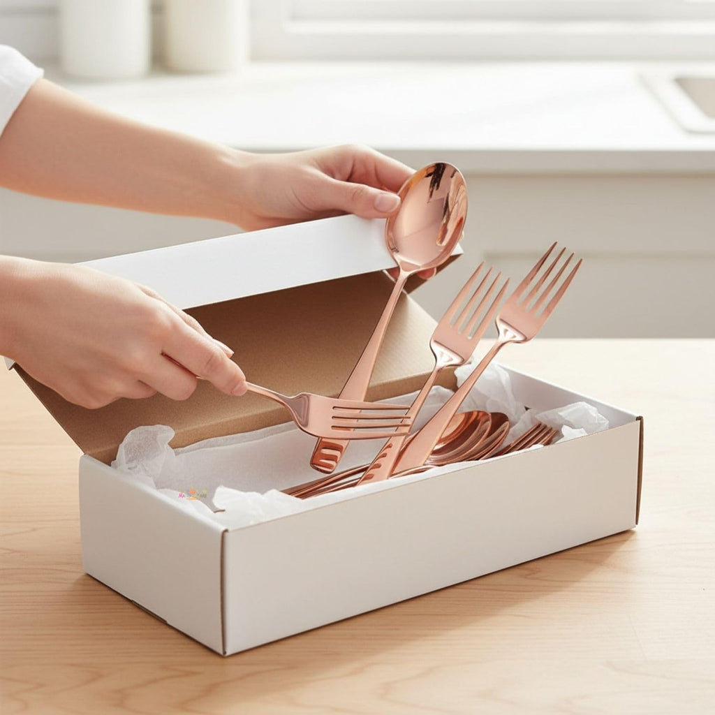 Rosegold Fork & Spoon Set Mirror Design