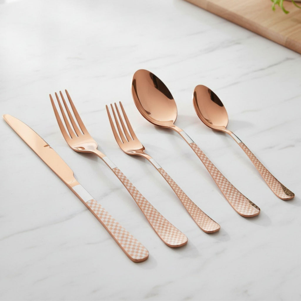 Manishaware Checkered 30 Pcs Stainless Steel Cutlery Set for Dining Table, Dishwasher Safe Glossy Flatware (6 spoon set+6 forks set+6 Butter knife+6 Dessert Spoon+ 6 Fruit Fork)